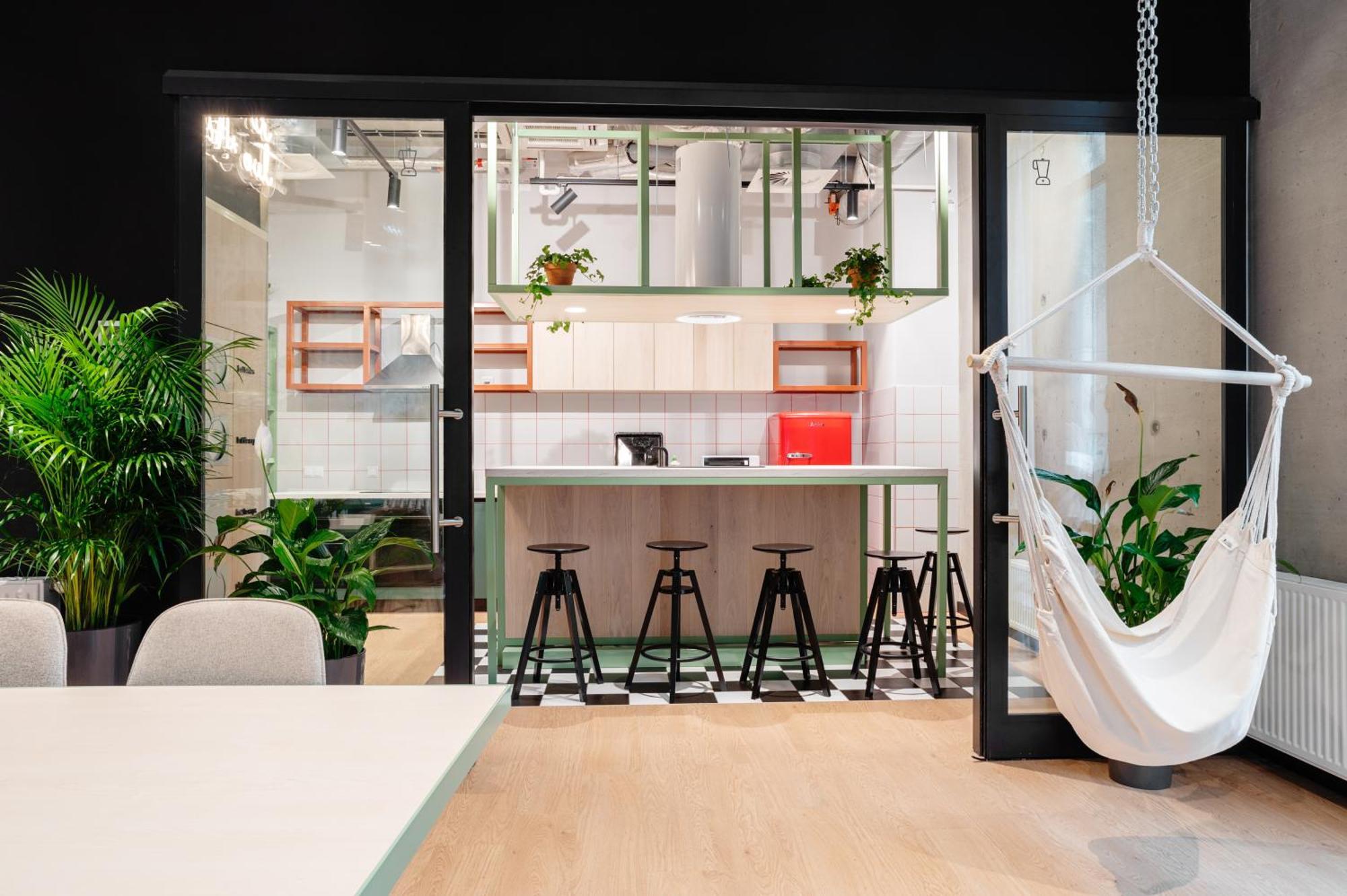 Chillout Dorm Warszawa Aparthotel Luaran gambar