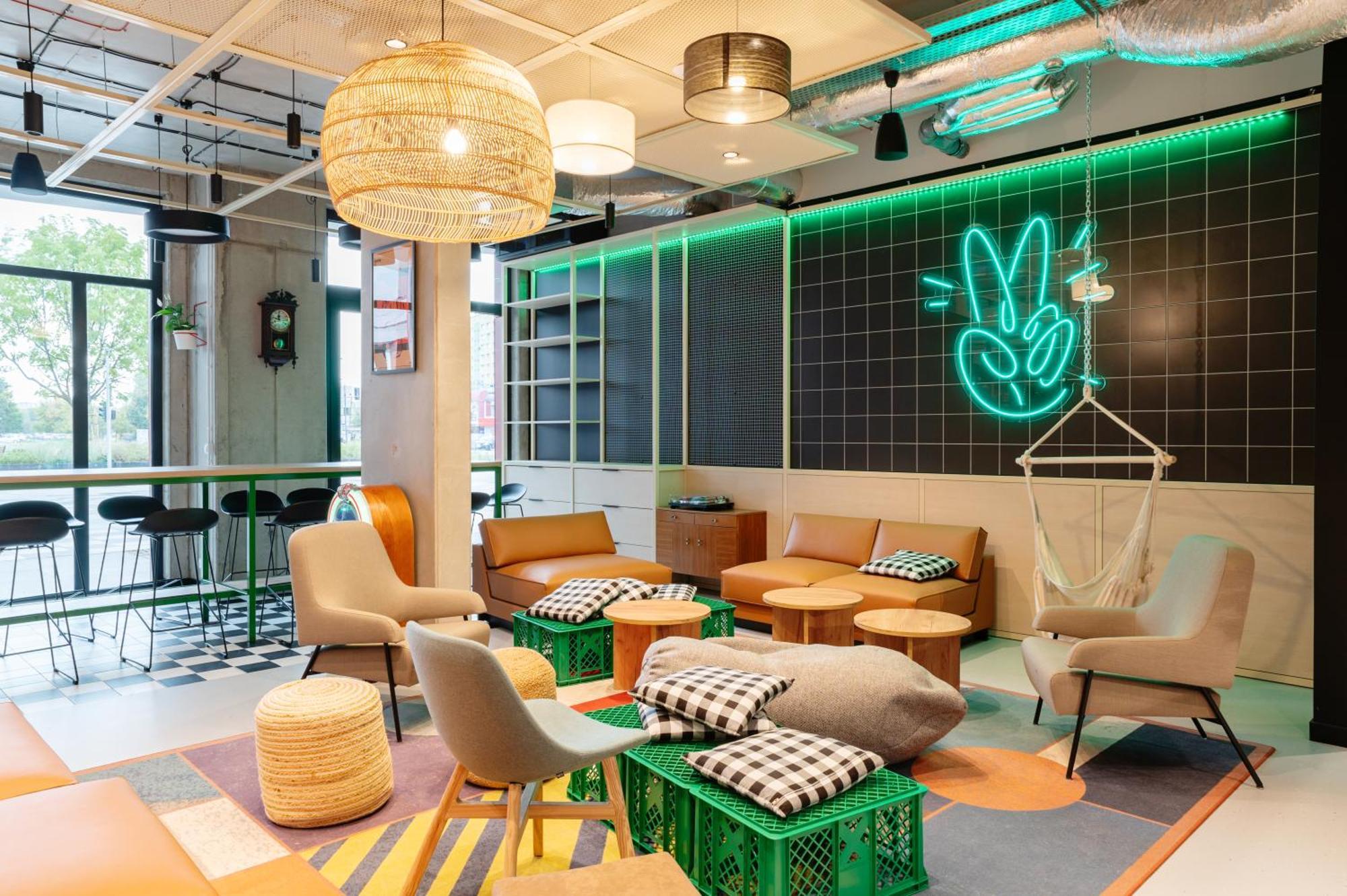 Chillout Dorm Warszawa Aparthotel Luaran gambar