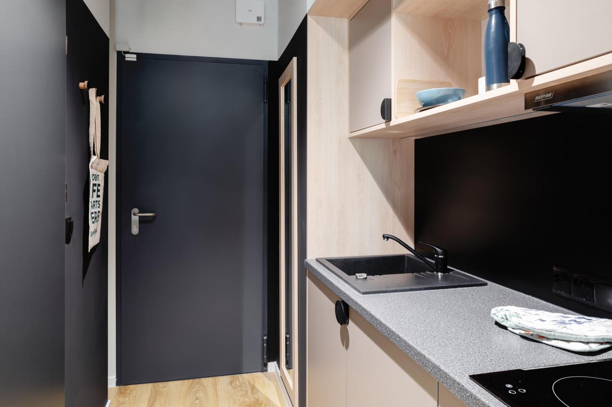 Chillout Dorm Warszawa Aparthotel Luaran gambar